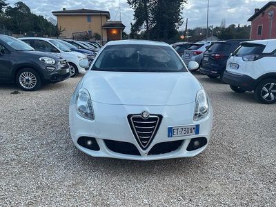 Usata Alfa Romeo Giulietta Exclusive 140 CV (102 kW) 2013 Bianco Berlina