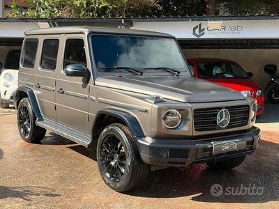 Begagnad Mercedes G400 AMG line 330 HK (242 kW) 2024 Grå SUV