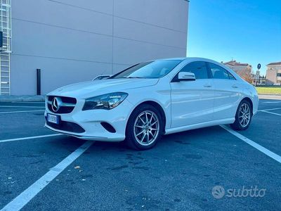 Mercedes CLA200