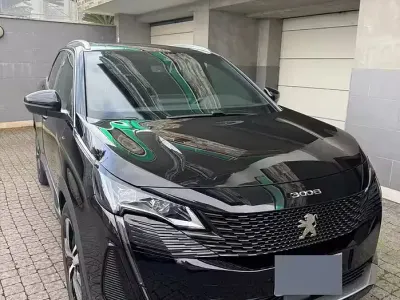 Usata Peugeot 3008 GT-line 131 CV (96 kW) 2022 Nero SUV