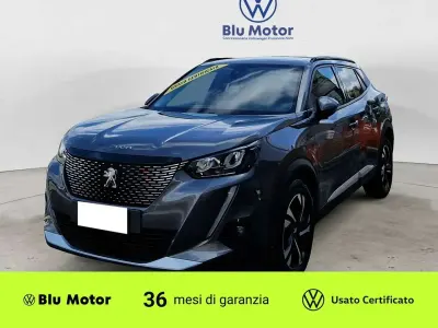 Usata Peugeot 2008 Active 110 CV (80 kW) 2021 16900 SUV