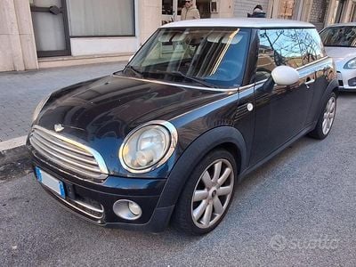 Usata Mini Cooper D 2007 Blu Utilitaria
