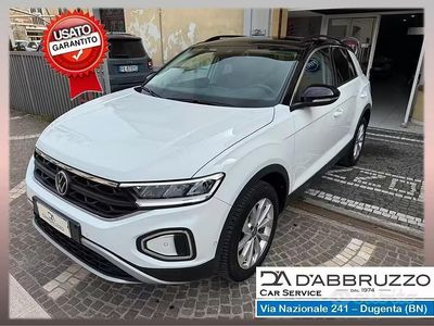Usata VW T-Roc Style 116 CV (85 kW) 2023 Bianco SUV