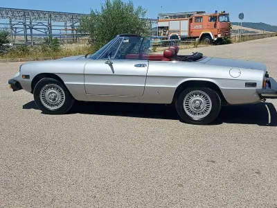 Usata Alfa Romeo Spider Veloce 131 CV (96 kW) 1979 Argento Cabrio
