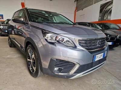 Usata Peugeot 5008 Crossway 131 CV (96 kW) 2018 Grigio SUV