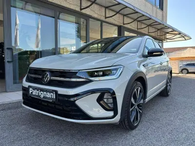 Usata VW Taigo R-line 150 CV (110 kW) 2023 Ascot grey  tetto nero SUV