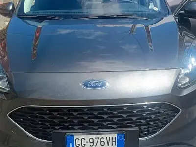 Begagnad Ford Kuga 120 HK (88 kW) 2022 SUV