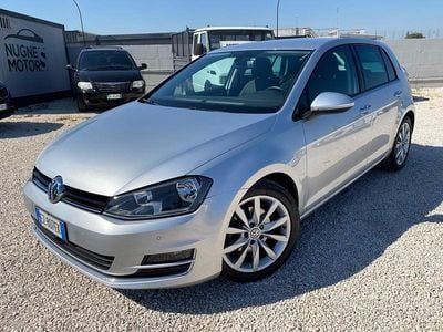 Usata VW Golf VII Highline 110 CV (80 kW) 2015 Argento Berlina