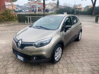 Usata Renault Captur 90 CV (66 kW) 2014 SUV