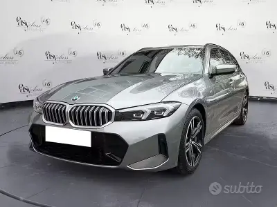 Usado BMW 318 M Sport 156 CV (114 kW) 2025 Gris Familiar