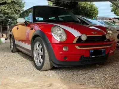 Usata Mini One D 75 CV (55 kW) 2004 Rosso Utilitaria