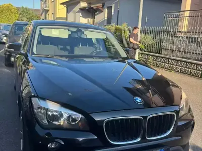 Usata BMW X1 116 CV (85 kW) 2012 Nero SUV