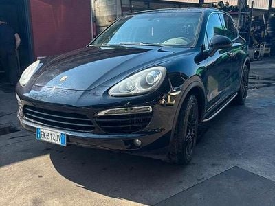 Usata Porsche Cayenne 245 CV (180 kW) 2011 Nero SUV