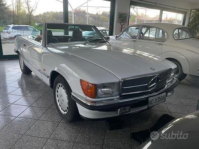 Usata Mercedes SL300 188 CV (138 kW) 1987 Bianco Cabrio