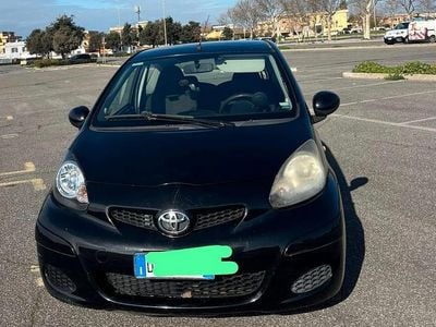 Usata Toyota Aygo 2009 Nero Utilitaria