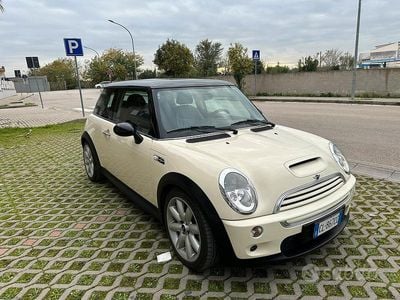Usata Mini Cooper S 2004 Bianco Utilitaria