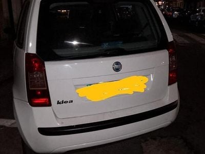 Usata Fiat Idea 2004 Bianco Monovolume