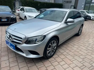 Gebraucht Mercedes C220 Business 194 PS (142 kW) 2018 Grau Kombi