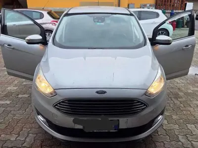 Begagnad Ford C-MAX