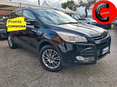 Usata Ford Kuga 140 CV (102 kW) 2013 Nero SUV