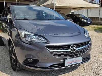 Usata Opel Corsa Cosmo 90 CV (66 kW) 2019 Grigio Utilitaria