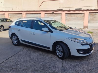 usata Renault Mégane 1.5 sw anno 2013 AUTOCARRO