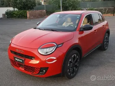 Usata Fiat 600 La Prima 100 CV (73 kW) 2025 Rosso SUV