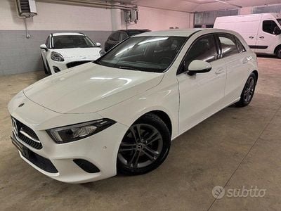 Begagnad Mercedes A180 Premium 116 HK (85 kW) 2018 Vit Sedan