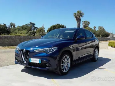 Usata Alfa Romeo Stelvio 190 CV (139 kW) 2020 Blu SUV
