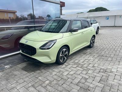 Nuova Suzuki Swift 83 CV (61 kW) 2025 Verde Utilitaria