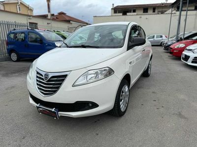 usata Lancia Ypsilon 0.9 TwinAir 0.9 TwinAir 85cv Metano 110Mila km Ecochic