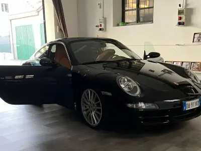 Usata Porsche 911 Carrera 4S Sport 355 CV (261 kW) 2006 Blu/azzurro Coupé