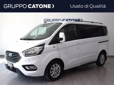 Usata Ford Tourneo Custom Titanium 131 CV (96 kW) 2022 Bianco Furgone