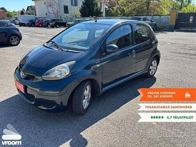 Usata Toyota Aygo 68 CV (50 kW) 2011 Nero Utilitaria