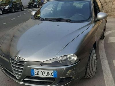 Grigio Usata 2010 Alfa Romeo 147 Utilitaria | 4900 € (Cara)