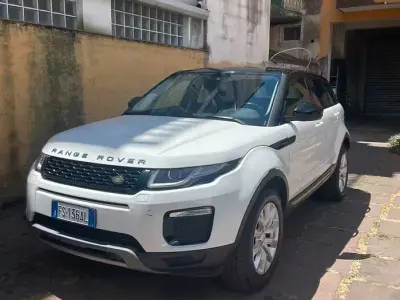 Usata Land Rover Range Rover evoque 150 CV (110 kW) 2018 Bianco Station wagon