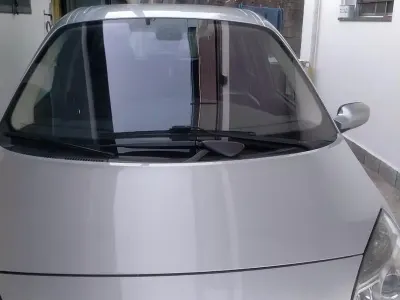 Usata Renault Scénic 106 CV (77 kW) 2007 Grigio Monovolume