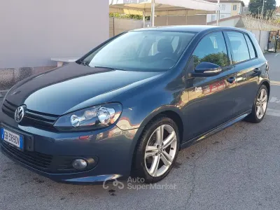 Begagnad VW Golf VI 105 HK (77 kW) 2010 Blå Halvkombi
