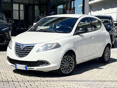 Usata Lancia Ypsilon S 95 CV (69 kW) 2012 Utilitaria