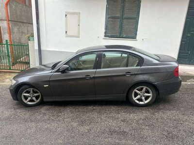 usata BMW 320 320 d Eletta