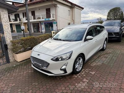 Usata Ford Focus Business Edition 120 CV (88 kW) 2019 Beige Station wagon