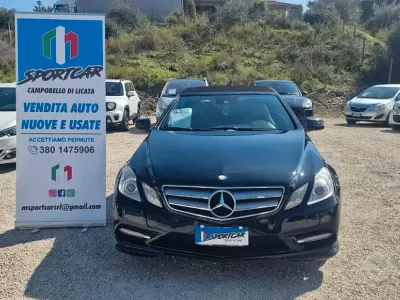 Usado Mercedes E220 170 CV (125 kW) 2012 Negro Descapotable