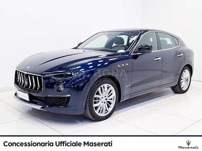 Usata Maserati Levante GranLusso 275 CV (202 kW) 2019 Blu nobile SUV