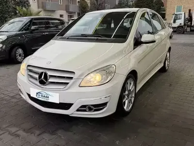 Usata Mercedes B200 140 CV (102 kW) 2008 Monovolume