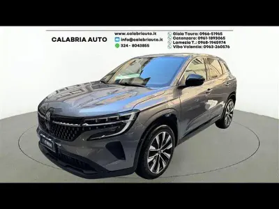 Usata Renault Austral Techno 160 CV (117 kW) 2023 Grigio scuro SUV