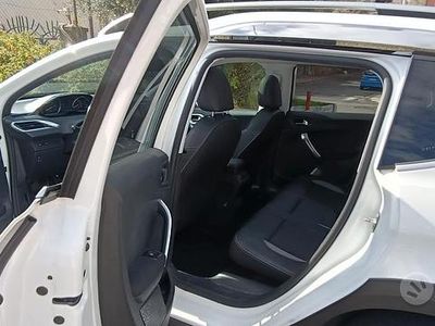 Usata Peugeot 2008 120 CV (88 kW) 2019 Bianco SUV