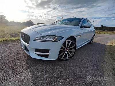 Usata Jaguar XF Sportbrake R-Sport 180 CV (132 kW) 2019 Bianco Station wagon