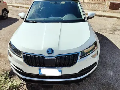 Usata Skoda Karoq 116 CV (85 kW) 2019 Bianco SUV