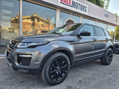 Usata Land Rover Range Rover evoque SE Dynamic 150 CV (110 kW) 2019 Grigio SUV