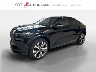 Nuova Audi Q6 Sportback e-tron S-Line 119 kW (163 CV) 2026 Nero mito metallizzato SUV
